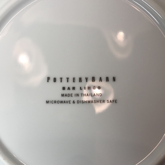 Set of 4 Pottery Barn 8 inch Appetizer Plates Bar Lingo Mixed Drinks - Picture 2 of 3